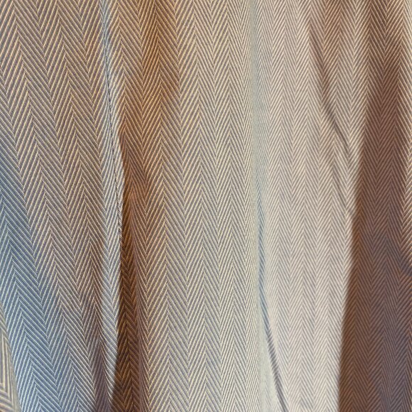 Lane Bryant tailored button-up shirt - Picture 3 of 6